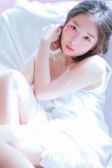 亚洲精品韩国专区在线观看
